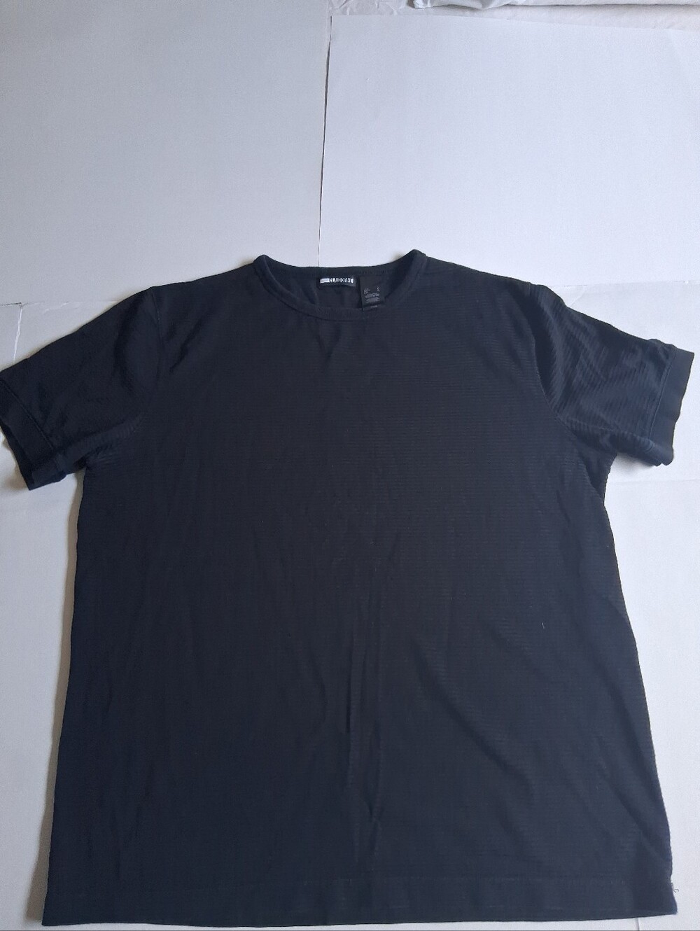 Claiborne Black Short Sleeve Crewneck Tee